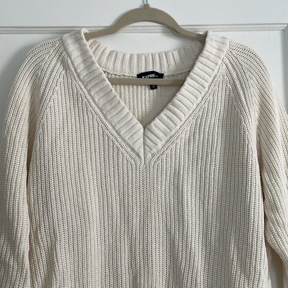 Sweater - Picture 2 of 3